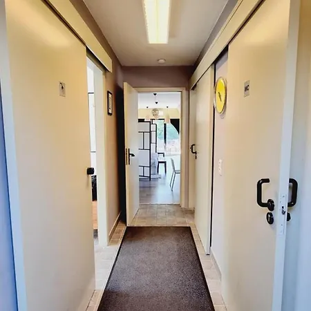 Bien-etre Avec Piscine, Et Sauna A - Fr-1-510-223 Apartment Gussignies