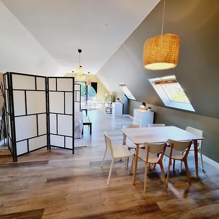 Bien-etre Avec Piscine, Et Sauna A - Fr-1-510-223 *