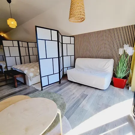 Bien-etre Avec Piscine, Et Sauna A - Fr-1-510-223 Gussignies