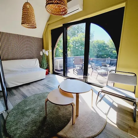 Bien-etre Avec Piscine, Et Sauna A - Fr-1-510-223