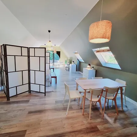 Bien-etre Avec Piscine, Et Sauna A - Fr-1-510-223 Gussignies